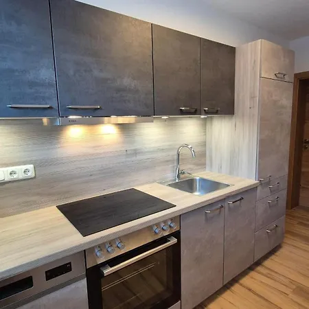 Kaufmann Apartment