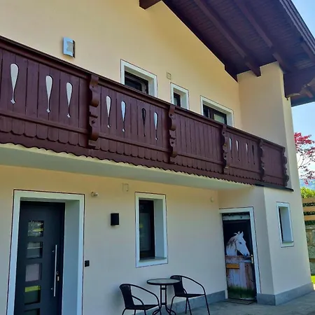 Kaufmann Apartmán *