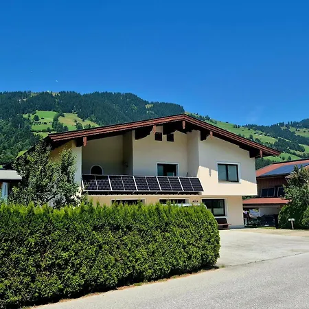 Kaufmann Apartmán *